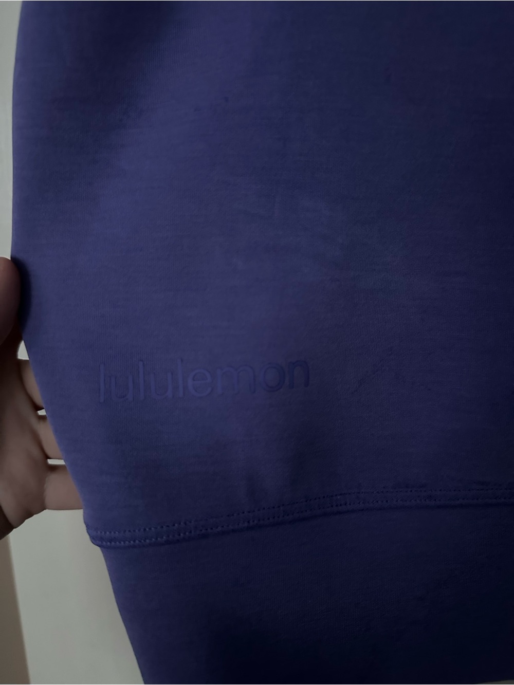 Lululemon Softstream Cropped Sweatshirt Size 4 - Picture 3 of 4